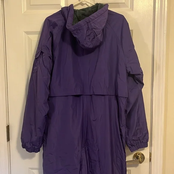 NWT Medium Purple Sporti swim coat, fleece lined.Great for swimming. - Picture 4 of 4